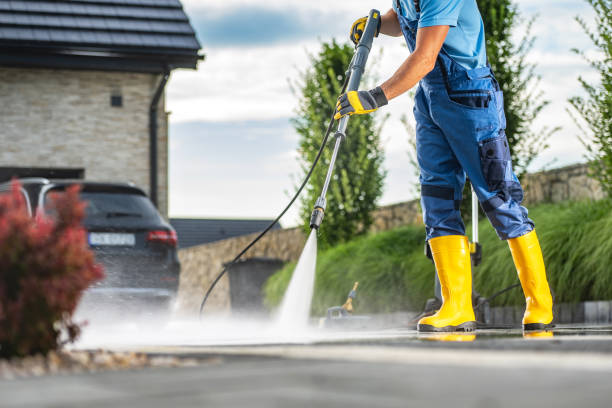 Best Residential Pressure Washing Services  in Nokomis, IL